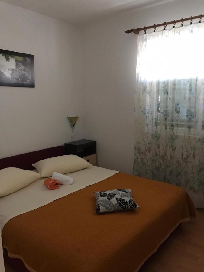 Apartman Covic Makarska Exterior photo